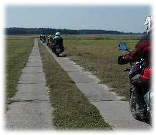 Auf Betonplatten durch die Pampa